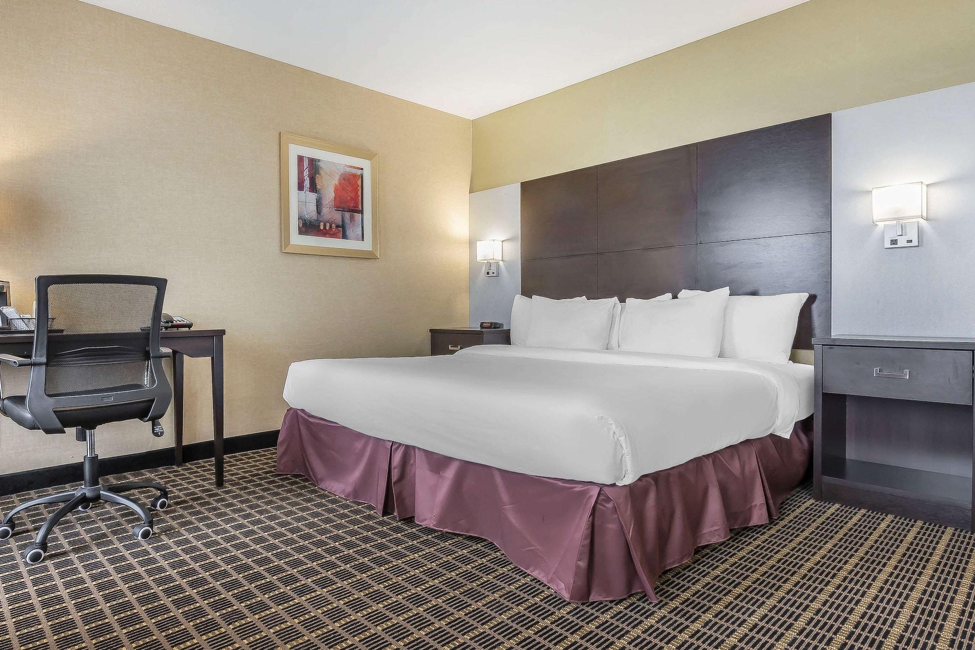 Quality Inn & Suites Downtown Γουίντσορ Εξωτερικό φωτογραφία