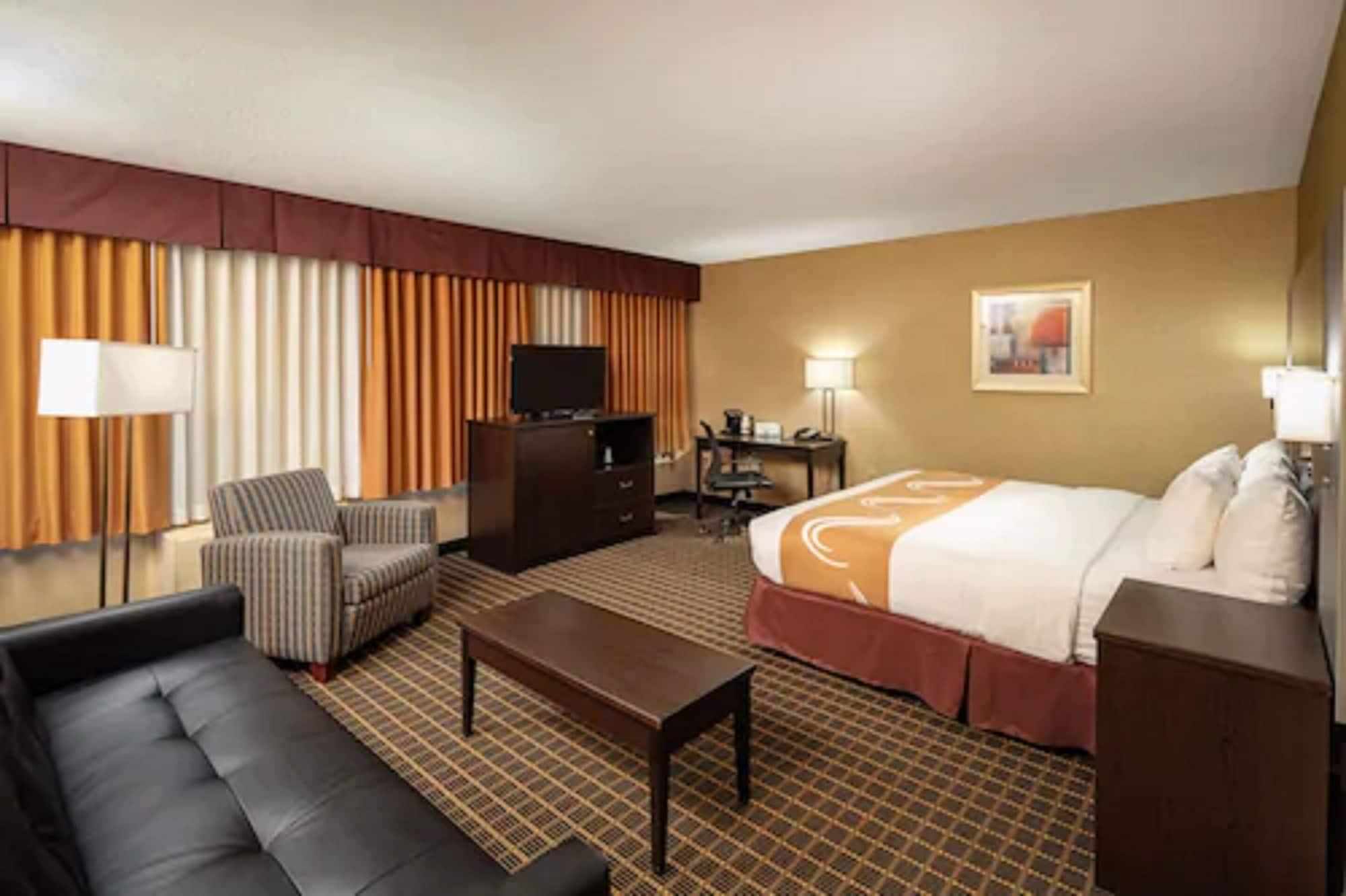Quality Inn & Suites Downtown Γουίντσορ Εξωτερικό φωτογραφία
