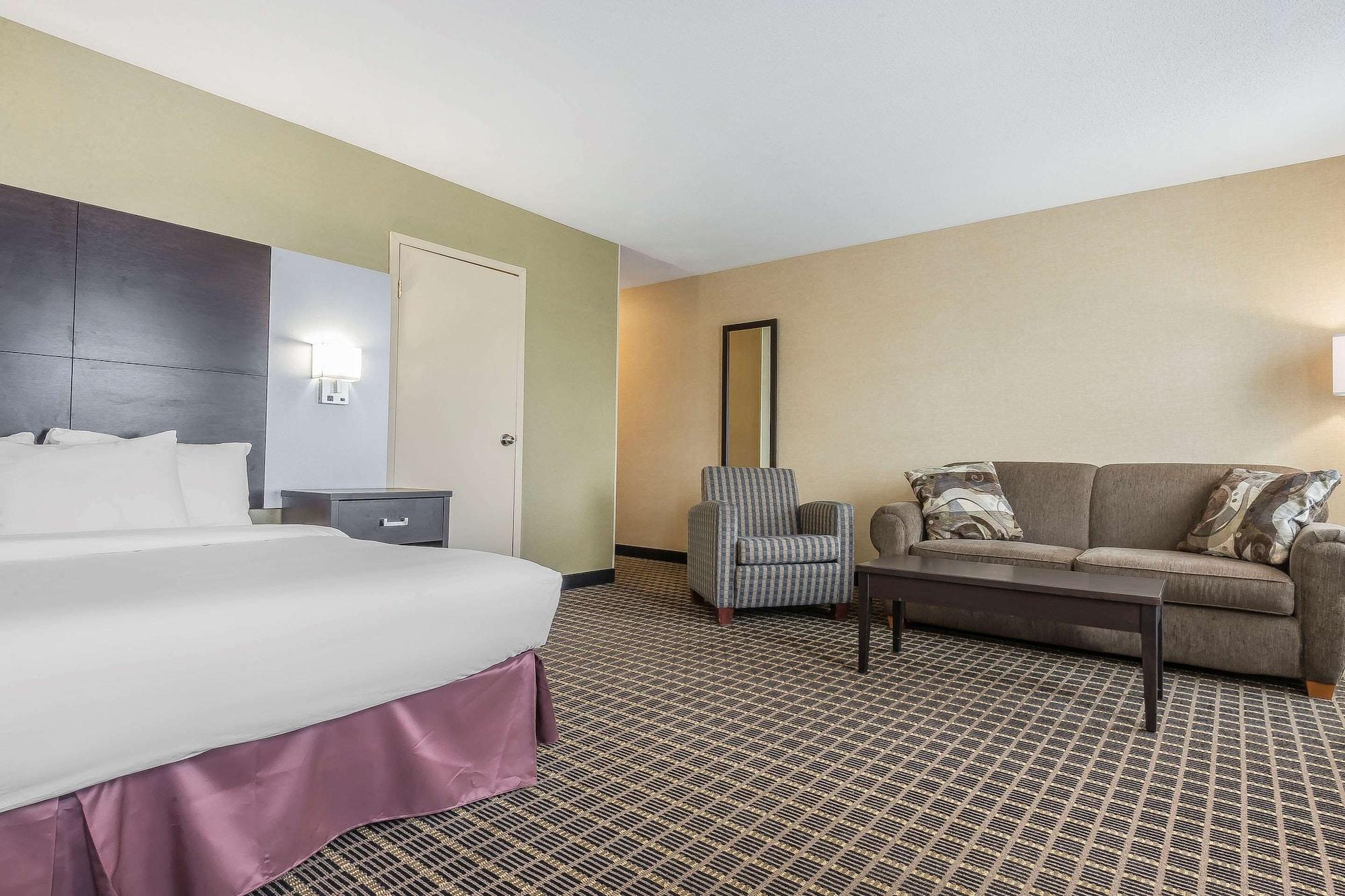Quality Inn & Suites Downtown Γουίντσορ Εξωτερικό φωτογραφία