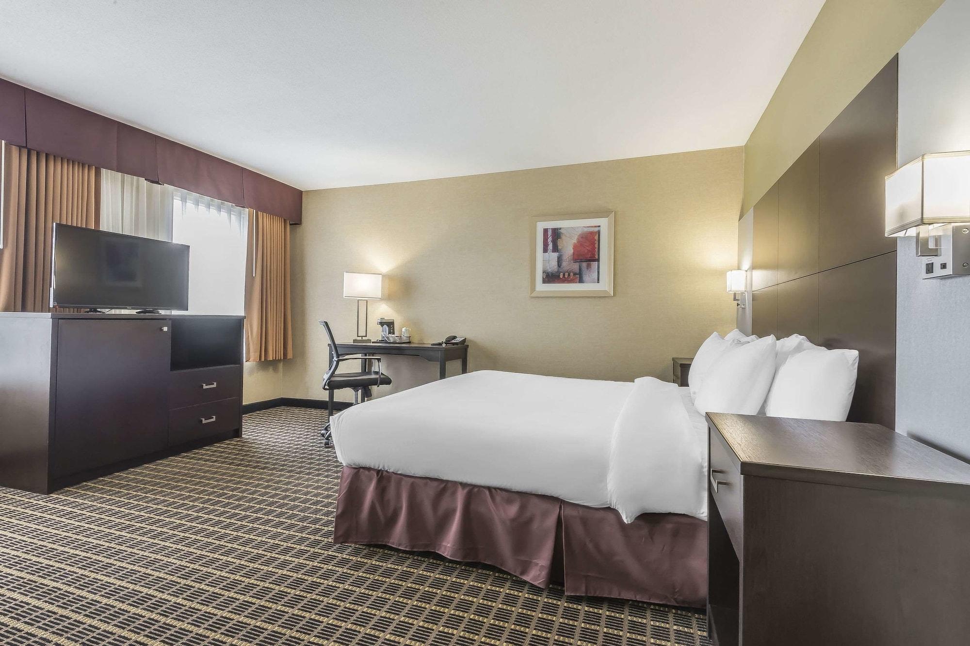 Quality Inn & Suites Downtown Γουίντσορ Εξωτερικό φωτογραφία