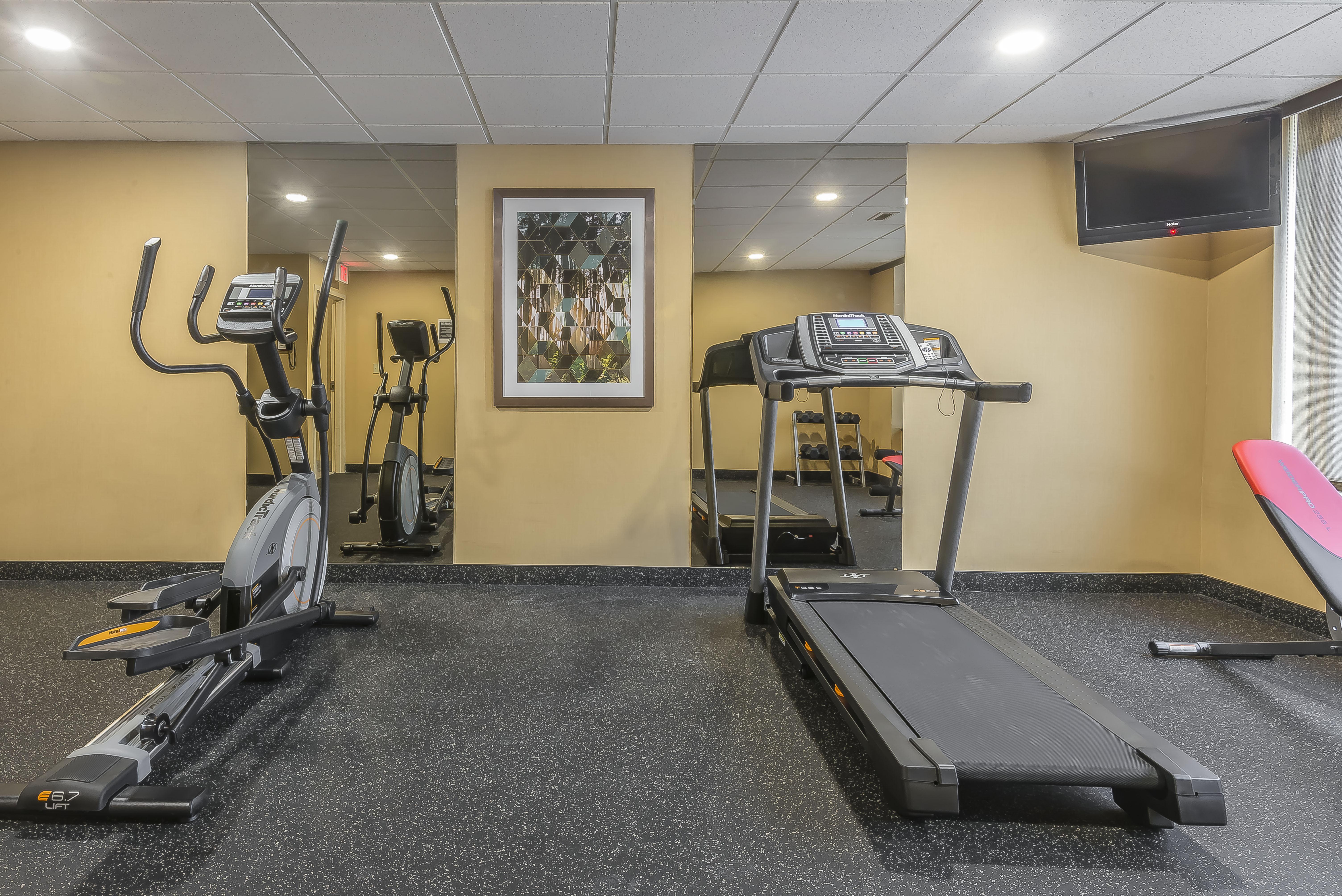 Quality Inn & Suites Downtown Γουίντσορ Εξωτερικό φωτογραφία