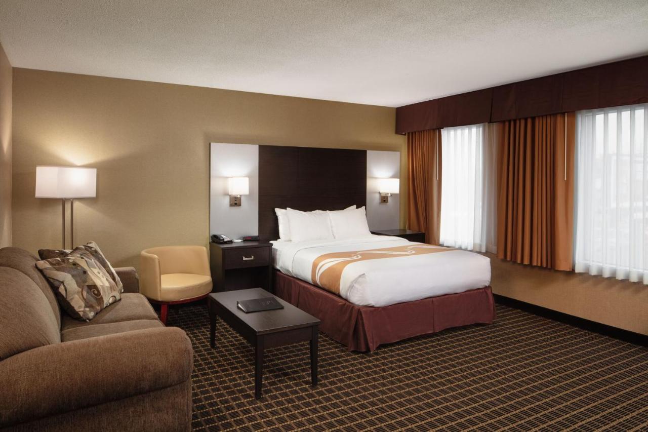 Quality Inn & Suites Downtown Γουίντσορ Εξωτερικό φωτογραφία